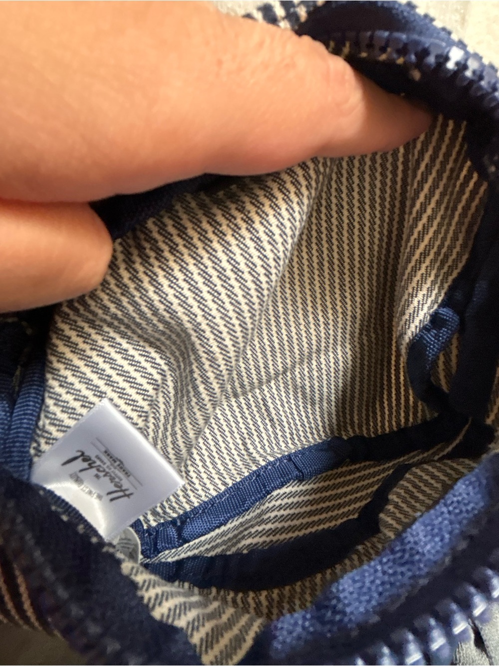 Herschel Supply Co. Stripped Fanny Pack - Picture 11 of 15